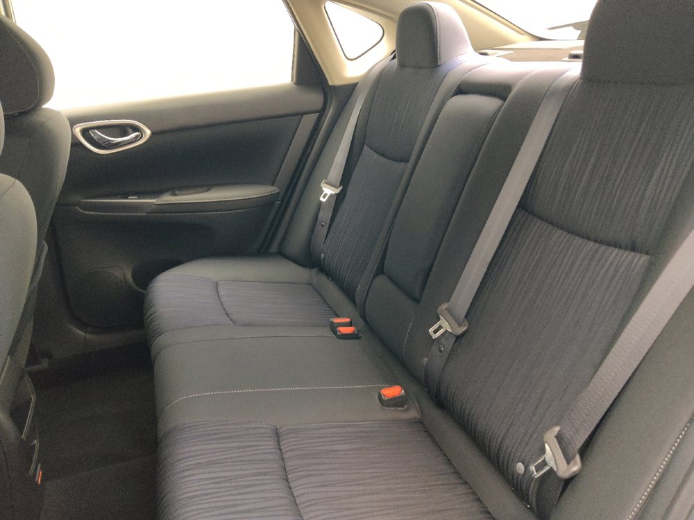 Used 2019 Nissan Sentra SV w/ Special Edition Package FWD image 18