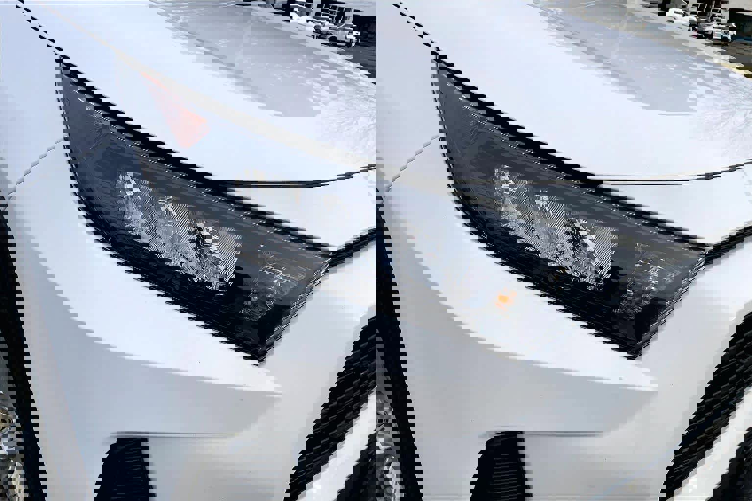 Used 2021 Toyota RAV4 LE image 28