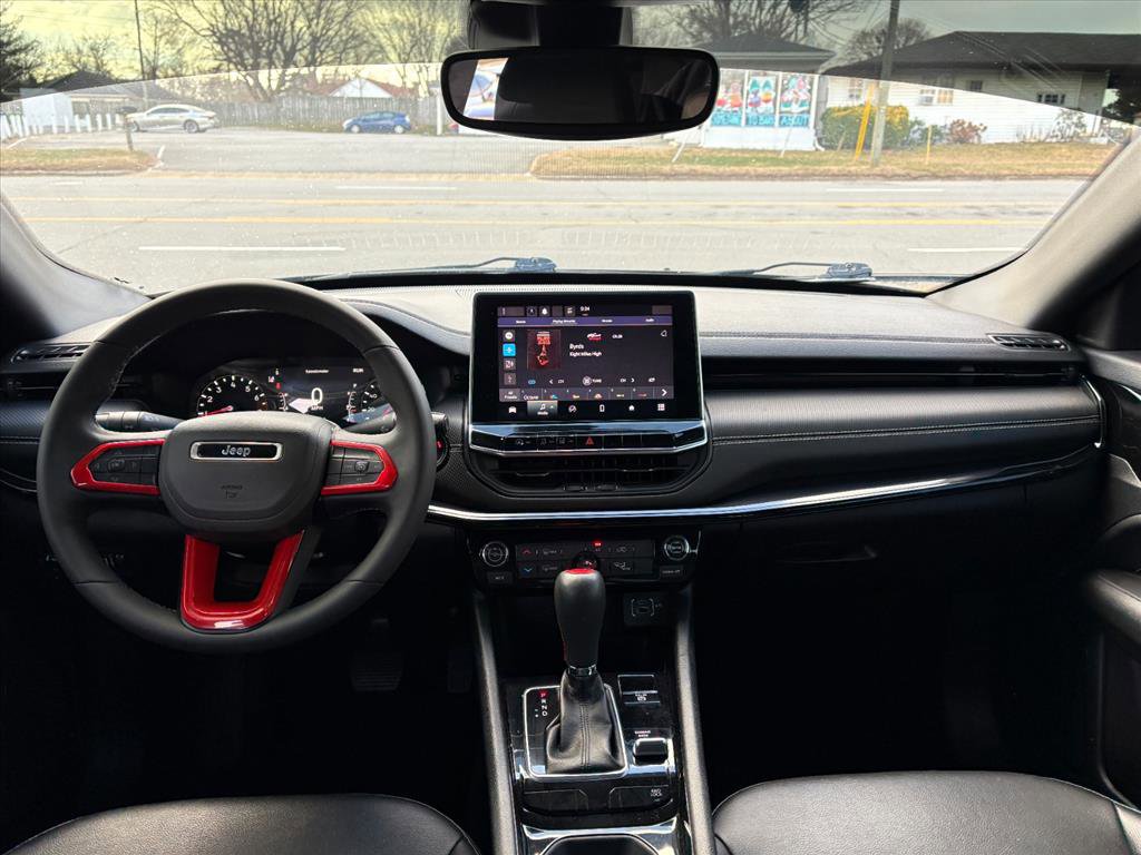 Used 2023 Jeep Compass Altitude image 7