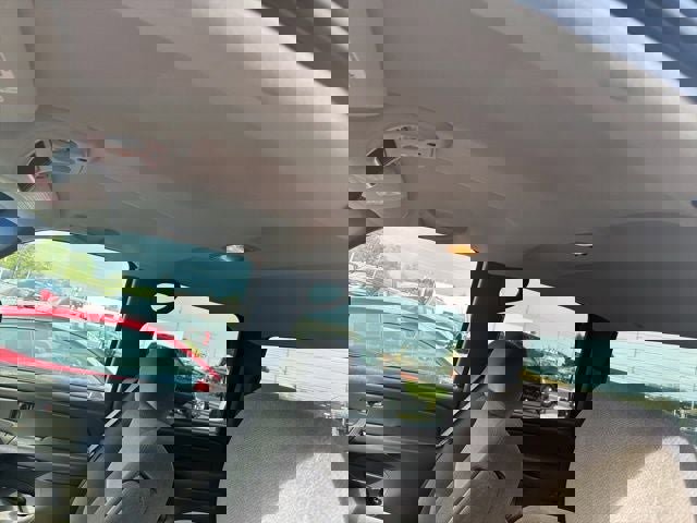 Used 2005 GMC Sierra 1500 SLE w/ Off-Road Package image 17