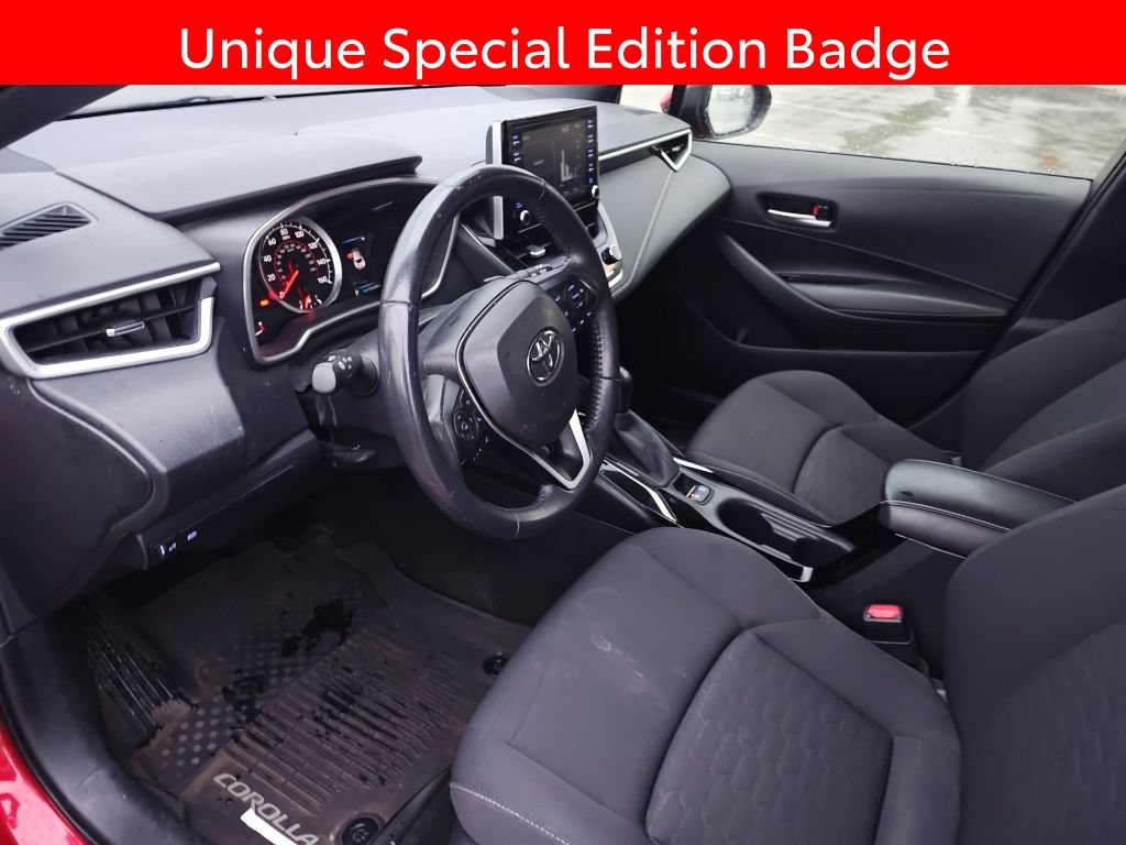 Used 2021 Toyota Corolla SE w/ Special Edition FWD image 9