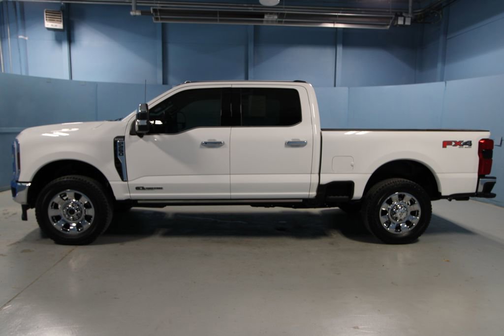 Used 2025 Ford F250 King Ranch w/ Chrome Package image 39