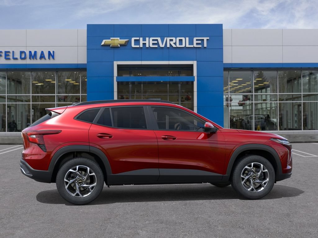 New 2026 Chevrolet Trax LT w/ Driver Confidence Package FWD image 5