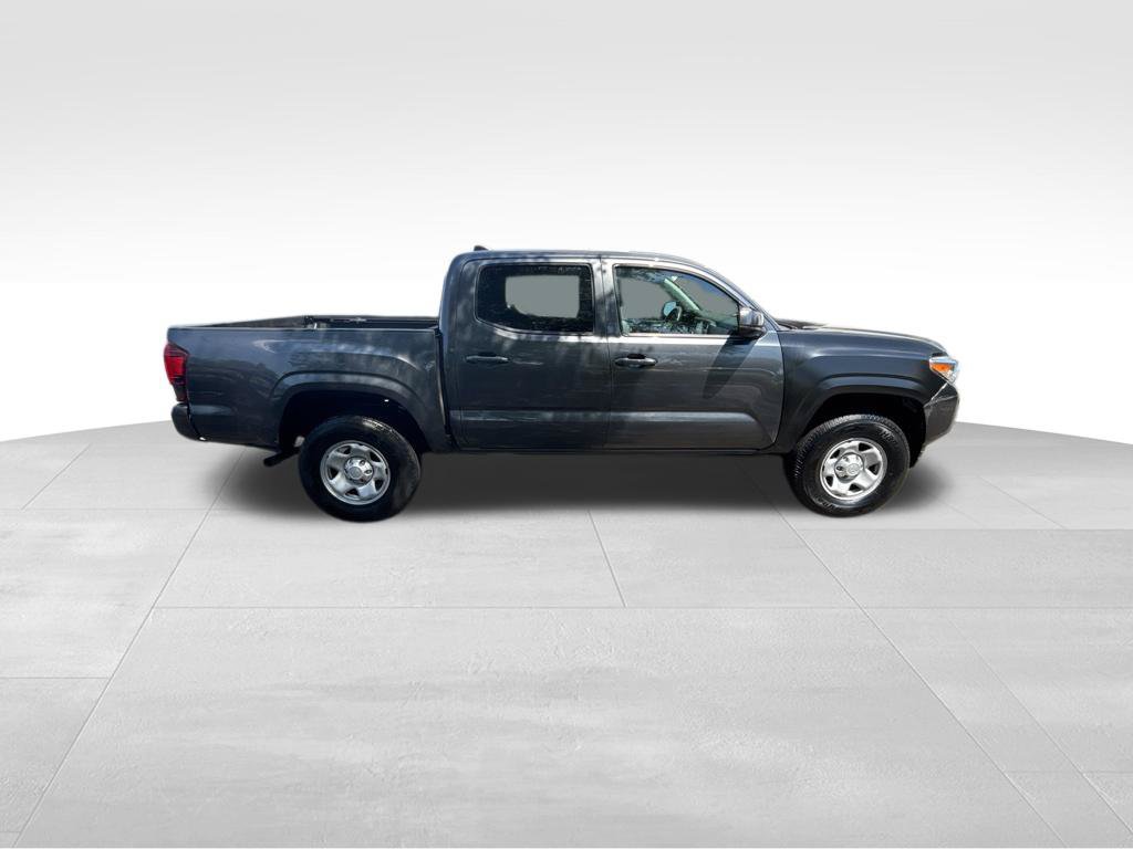 Used 2023 Toyota Tacoma SR AWD/4WD image 10