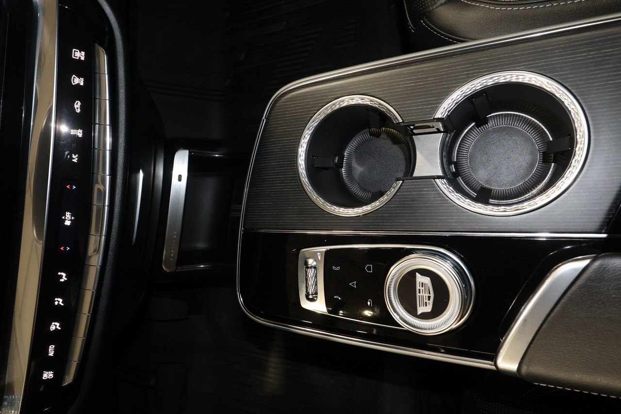 Certified 2024 Cadillac Lyriq Luxury w/ LPO, Floor Liner Package image 15