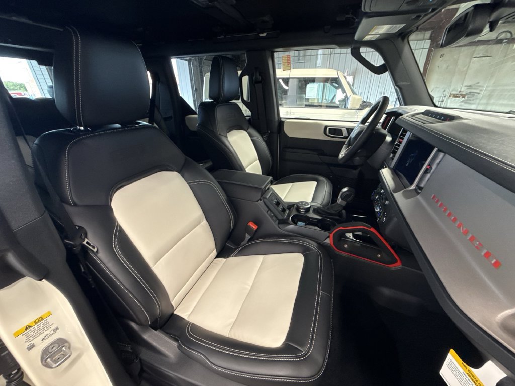New 2026 Ford Bronco Outer Banks w/ Sasquatch Package AWD/4WD image 26