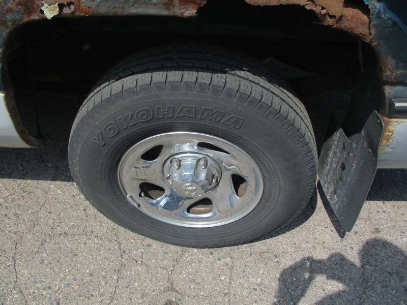 Used 1996 Dodge Ram 1500 Truck 2WD Club Cab image 6