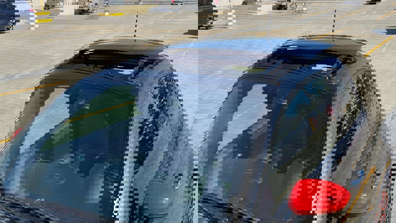 Used 2018 FIAT 500 e w/ Esport Package image 11