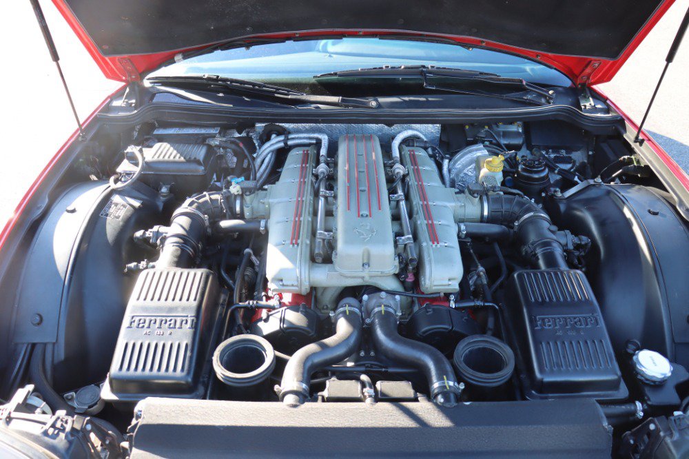 Used 1998 Ferrari 550 Maranello image 10