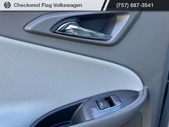 Used 2023 Chevrolet Malibu LS image 24