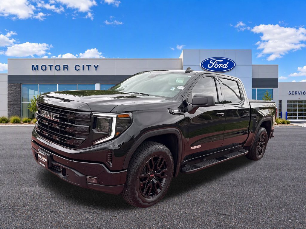 Used 2025 GMC Sierra 1500 Elevation w/ Preferred Package AWD/4WD image 3