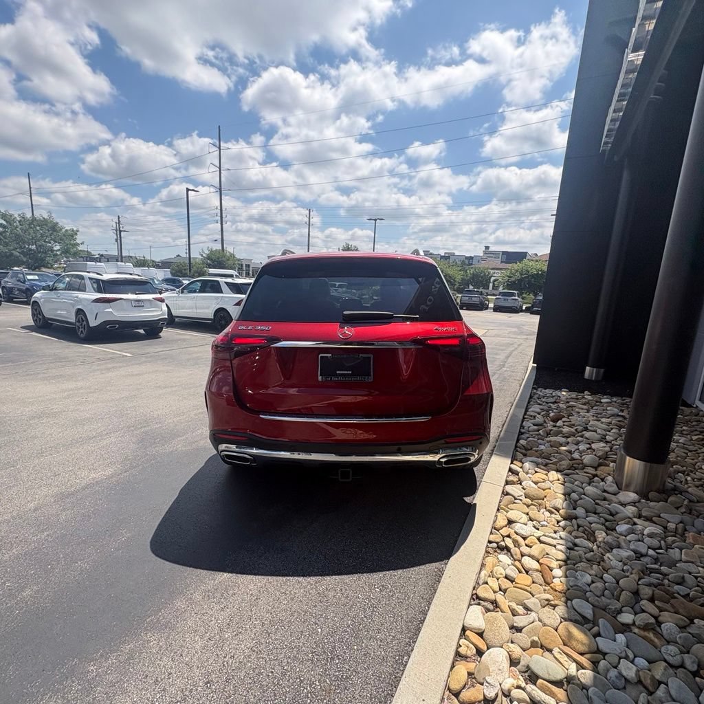 Used 2024 Mercedes-Benz GLE 350 4MATIC image 7