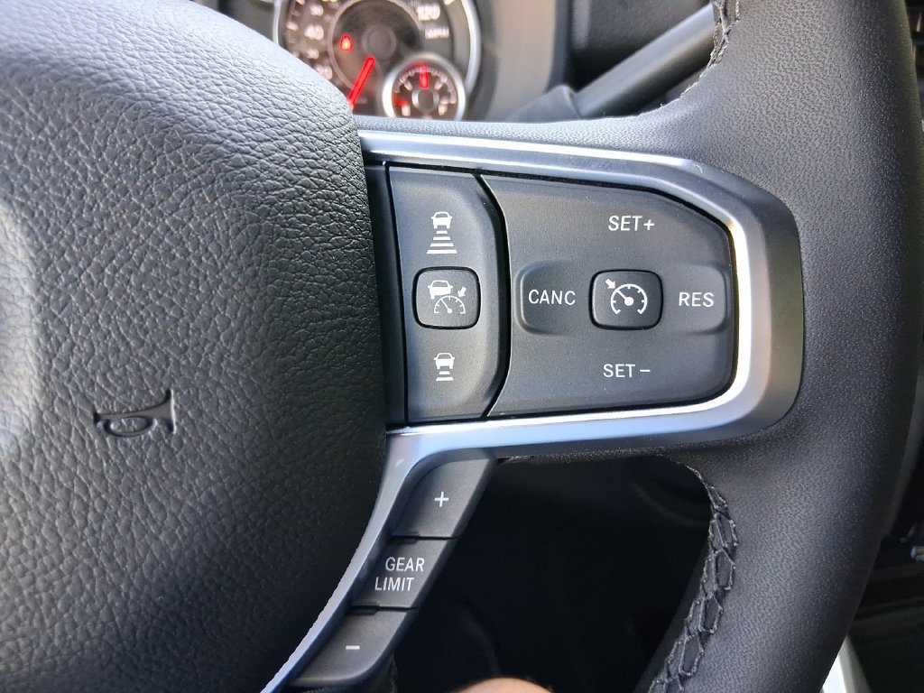 New 2027 RAM 2500 Big Horn AWD/4WD image 13