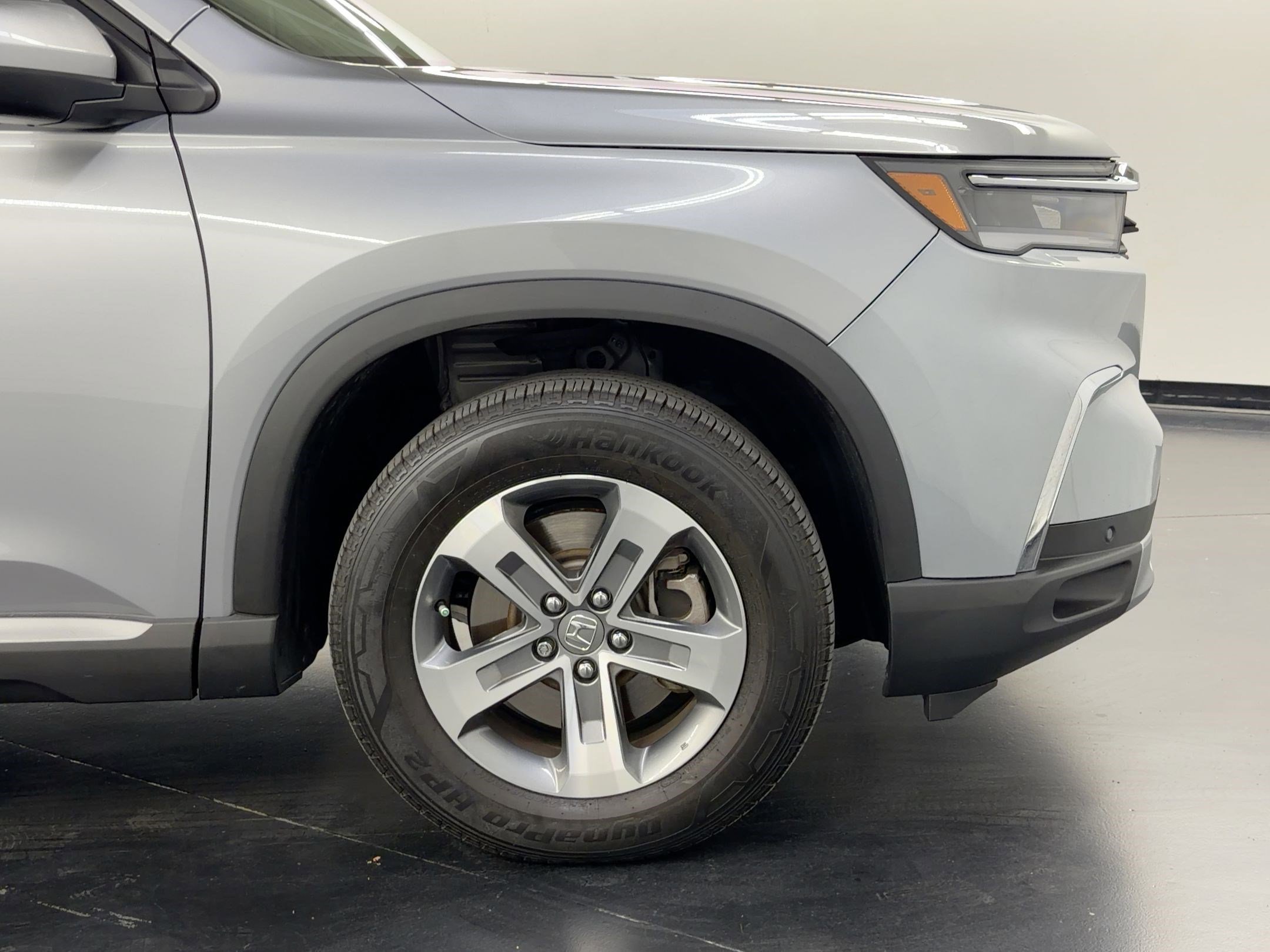 Used 2024 Honda Pilot EX-L image 11