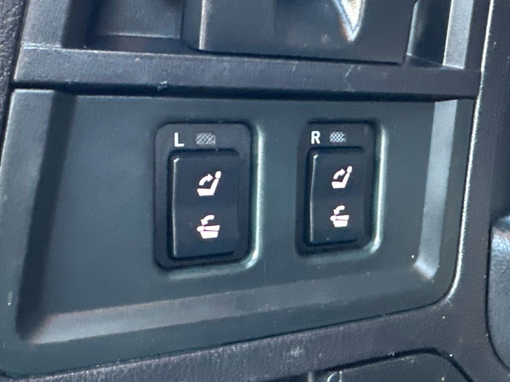 Used 2018 Toyota Sequoia TRD Sport image 6