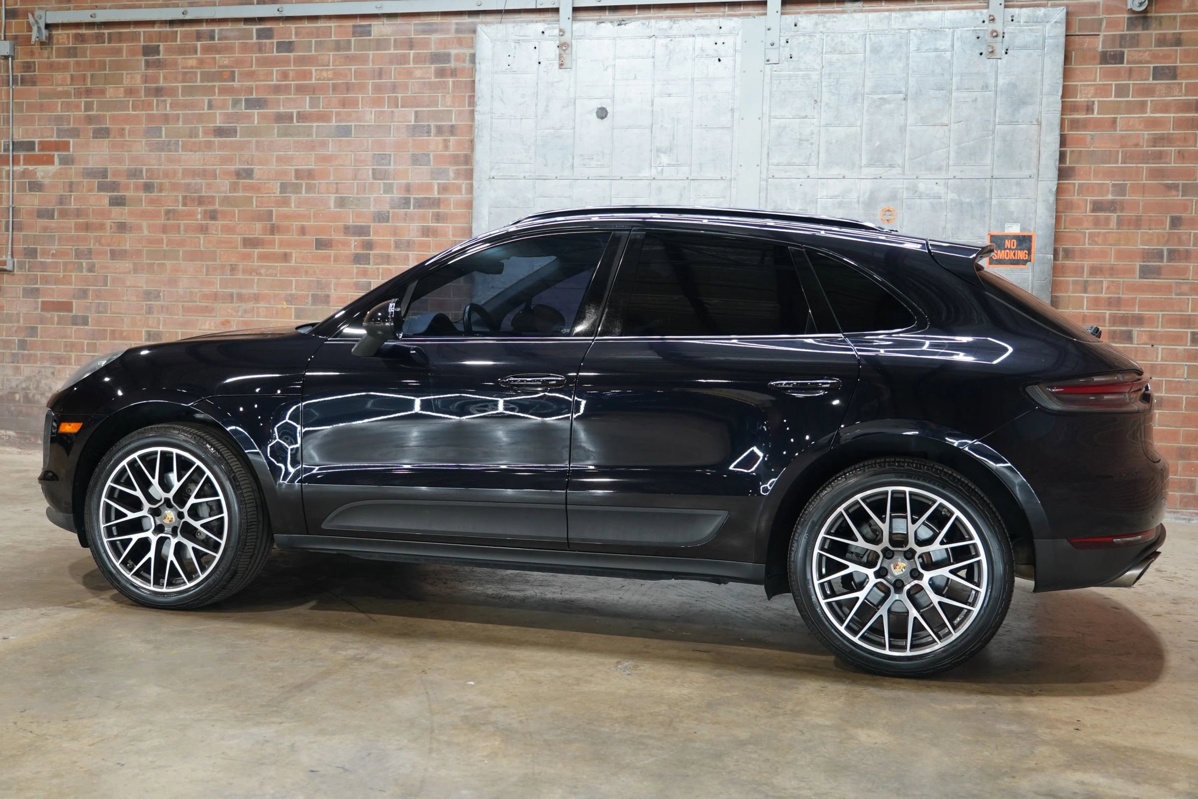 Used 2019 Porsche Macan S image 11