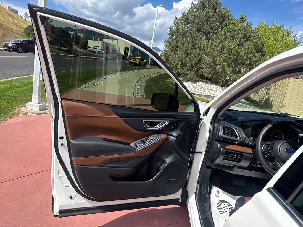 Used 2023 Subaru Forester Touring AWD/4WD image 10