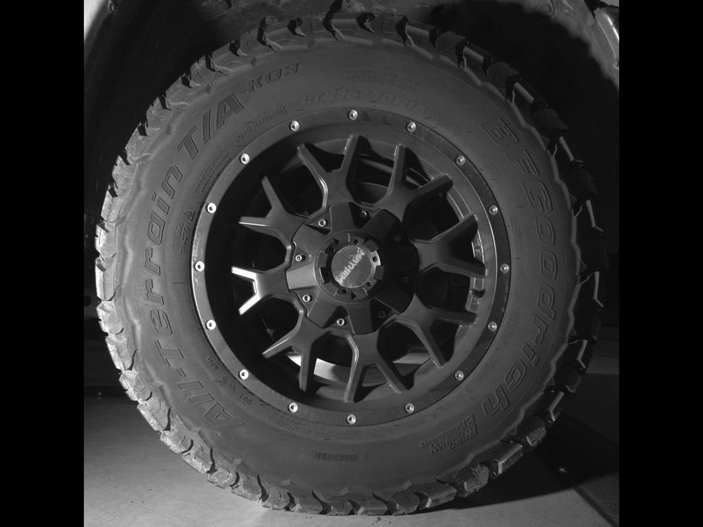 Used 2022 RAM 2500 Big Horn AWD/4WD image 12