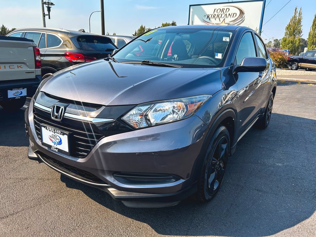 Used 2017 Honda HR-V LX image 5