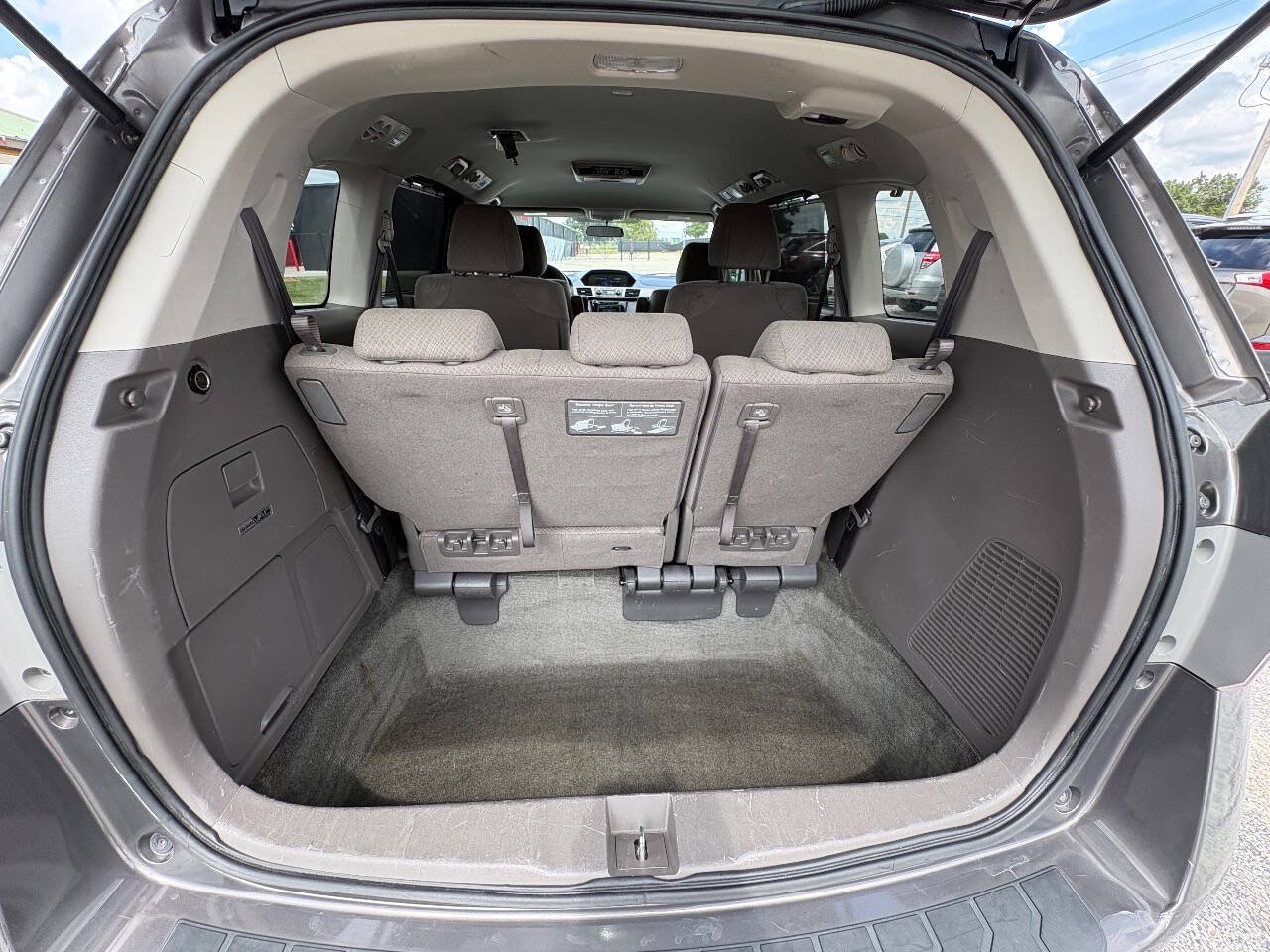 Used 2016 Honda Odyssey SE image 28