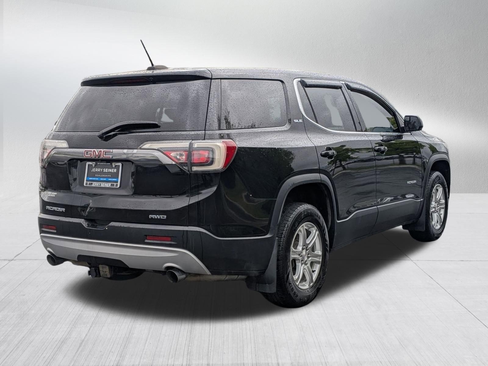 Used 2019 GMC Acadia SLE w/ LPO, Black Accent Package image 5