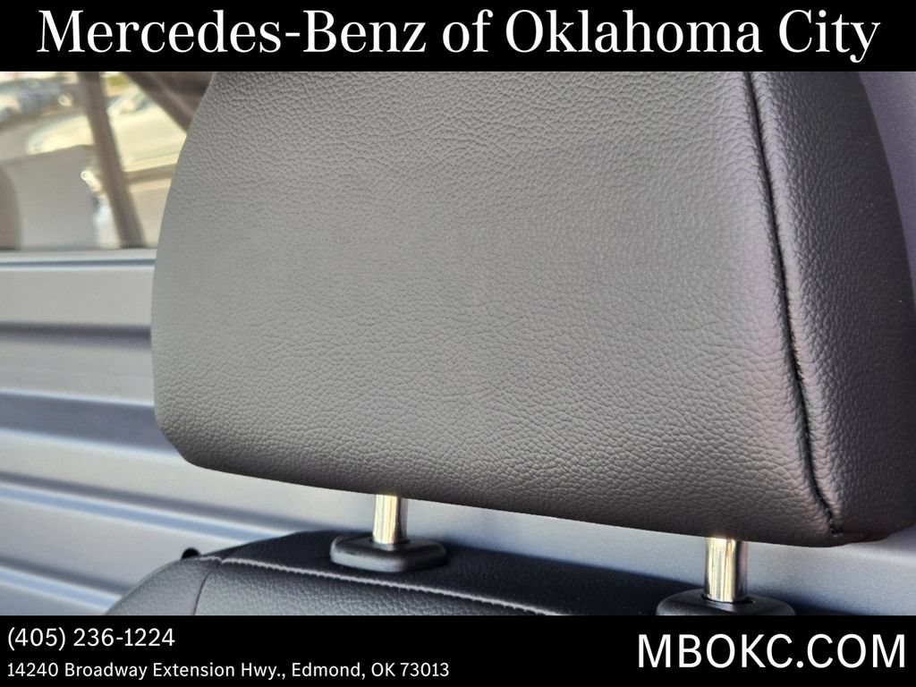 Used 2025 Mercedes-Benz Sprinter 2500 image 16