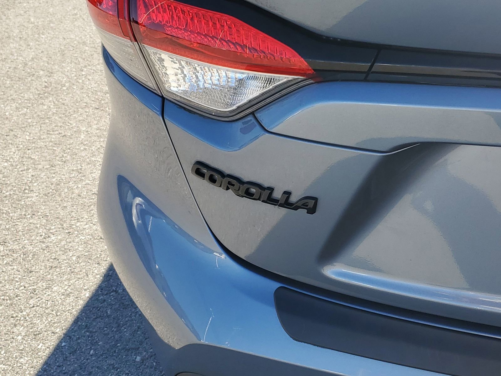 Certified 2021 Toyota Corolla LE w/ Carpet Mat Package (TMS) image 7