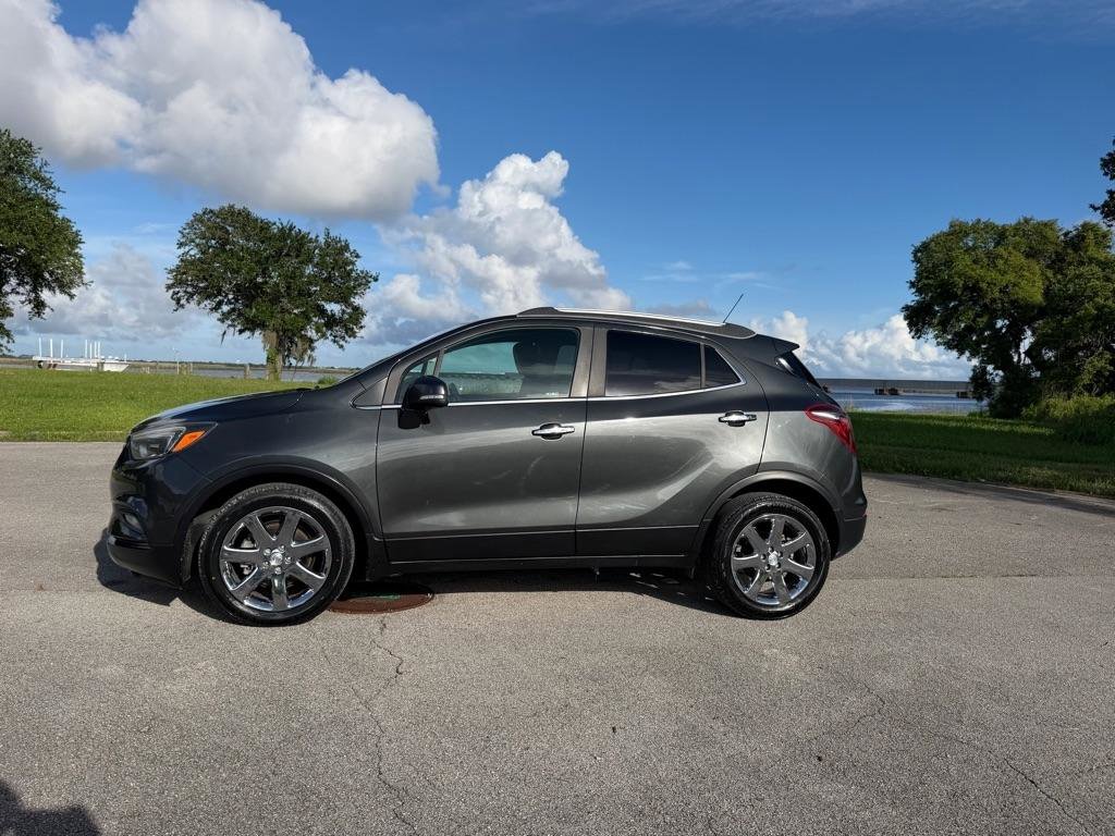 Used 2017 Buick Encore Premium w/ Experience Buick Package FWD image 2