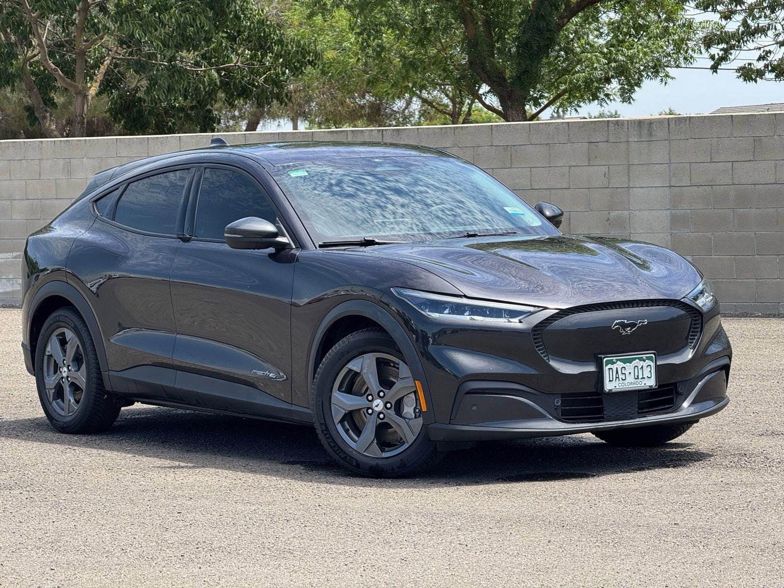 Used 2022 Ford Mustang Mach-E Select AWD/4WD image 1