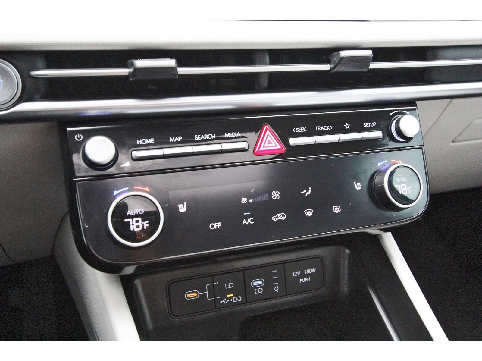 Used 2025 Hyundai Tucson SEL image 24