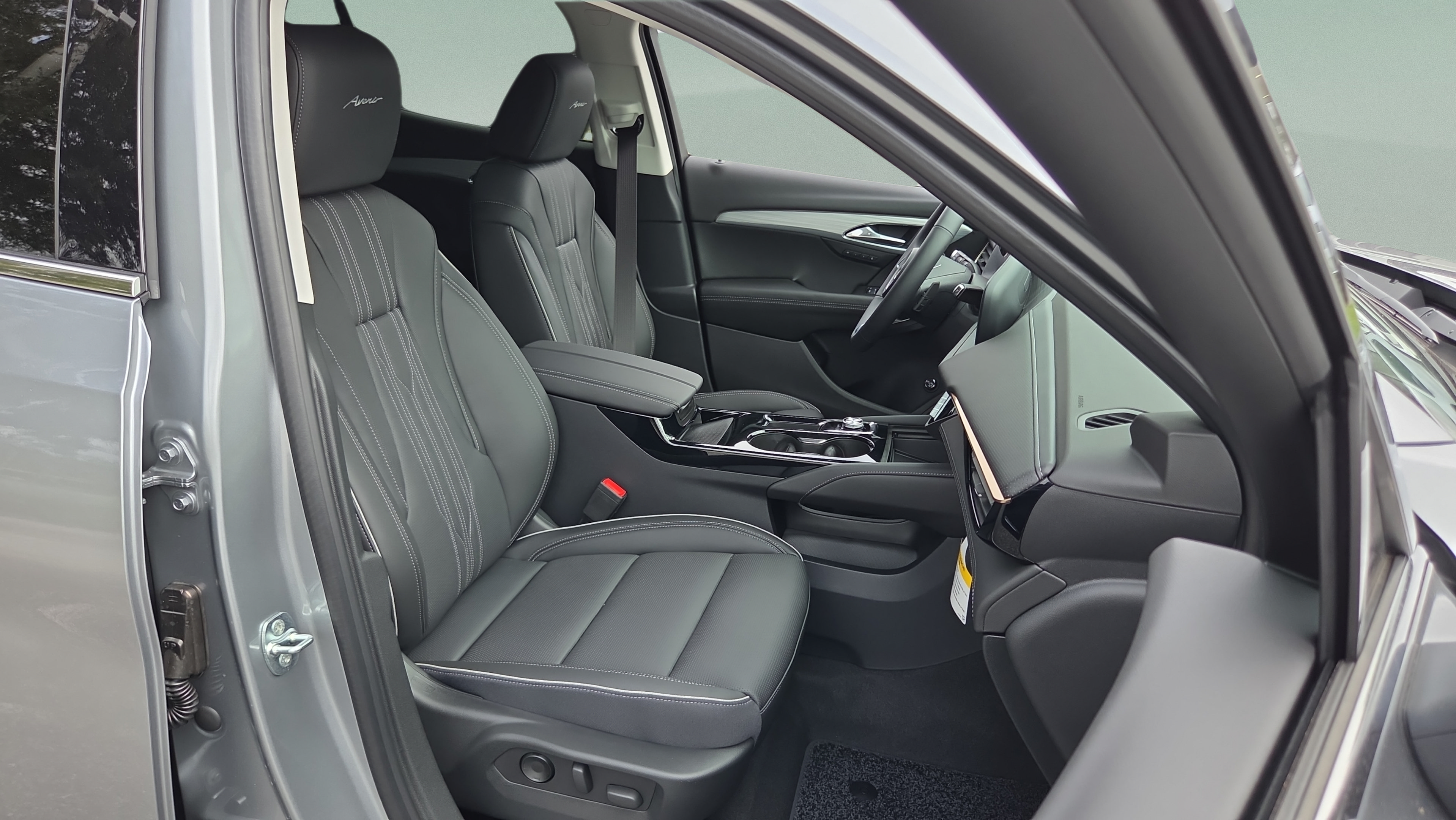 New 2026 Buick Envision Avenir AWD/4WD image 15