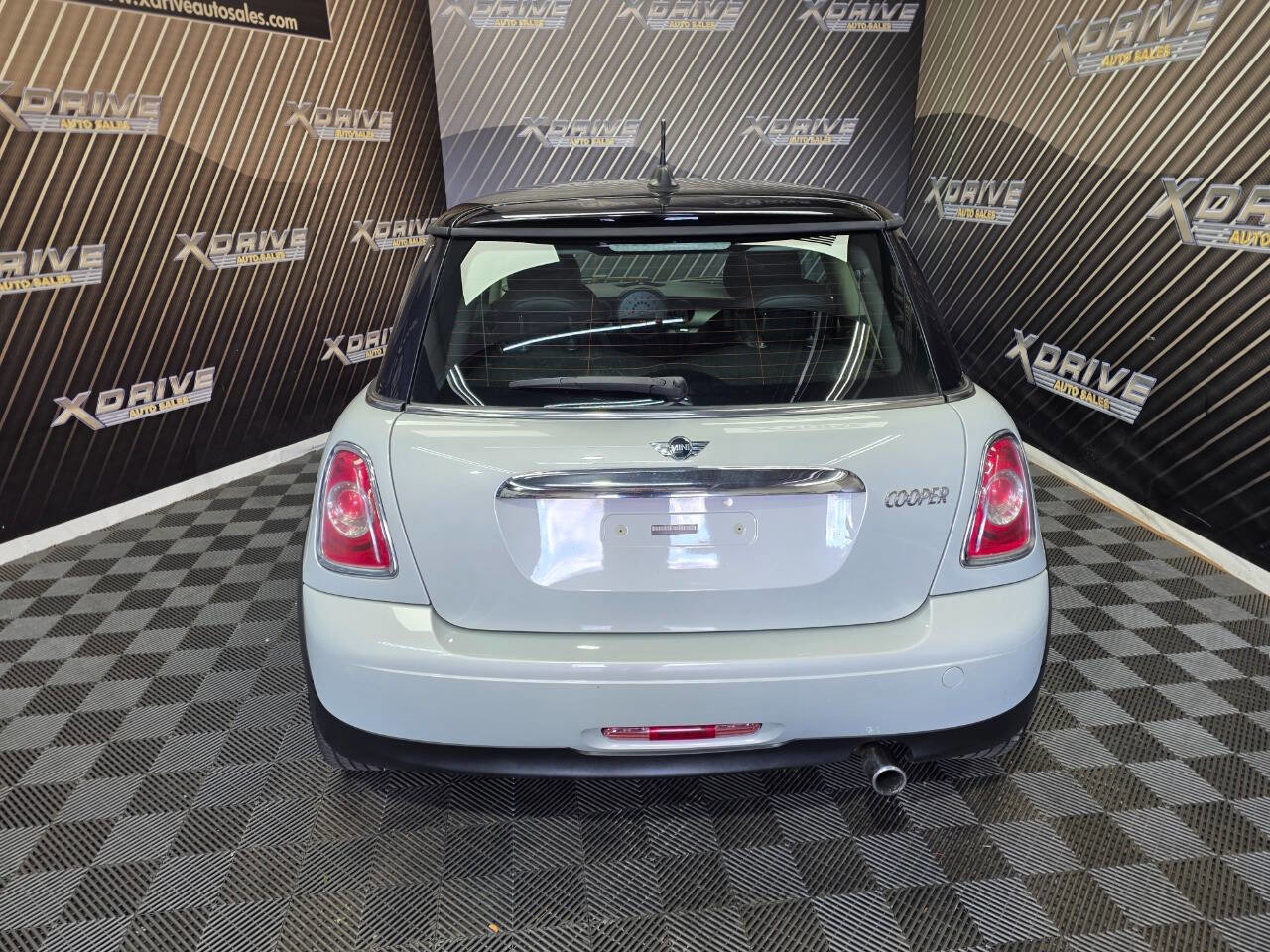 Used 2013 MINI Cooper Hardtop image 11