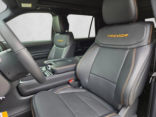 New 2026 Ford Expedition Tremor image 4