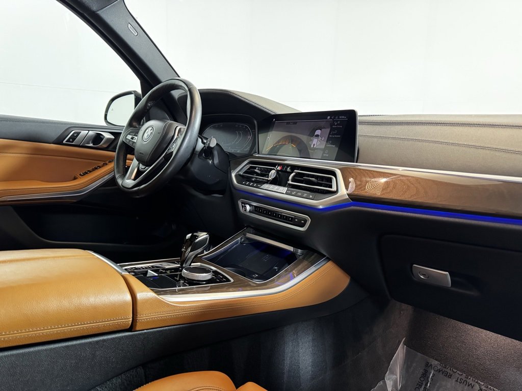 Used 2022 BMW X5 xDrive40i w/ Premium Package image 11