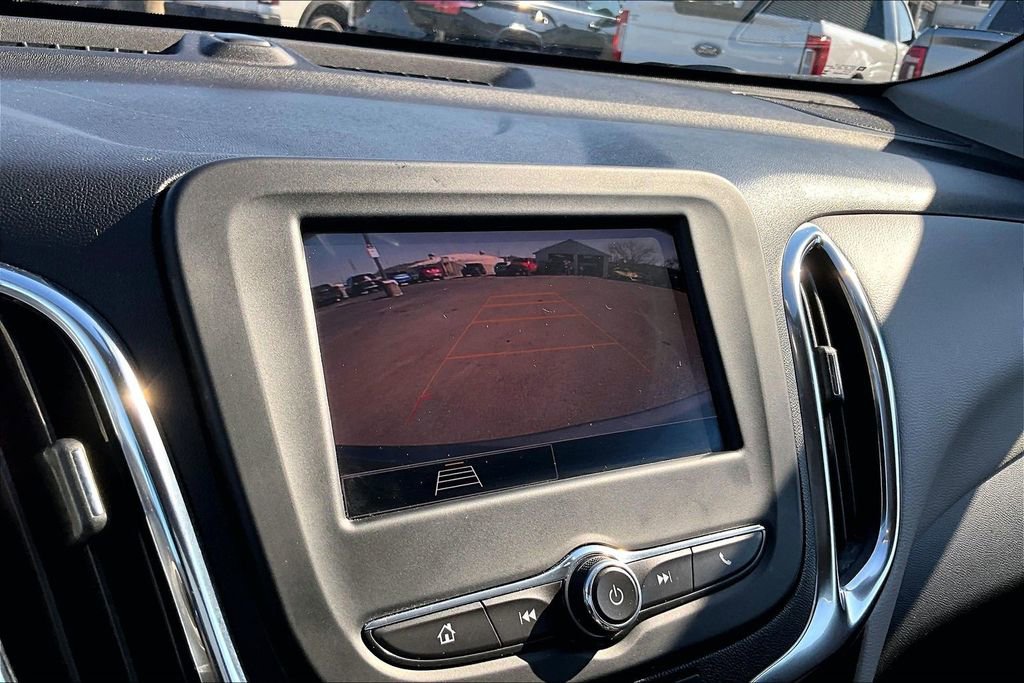 Used 2024 Chevrolet Equinox LT image 17