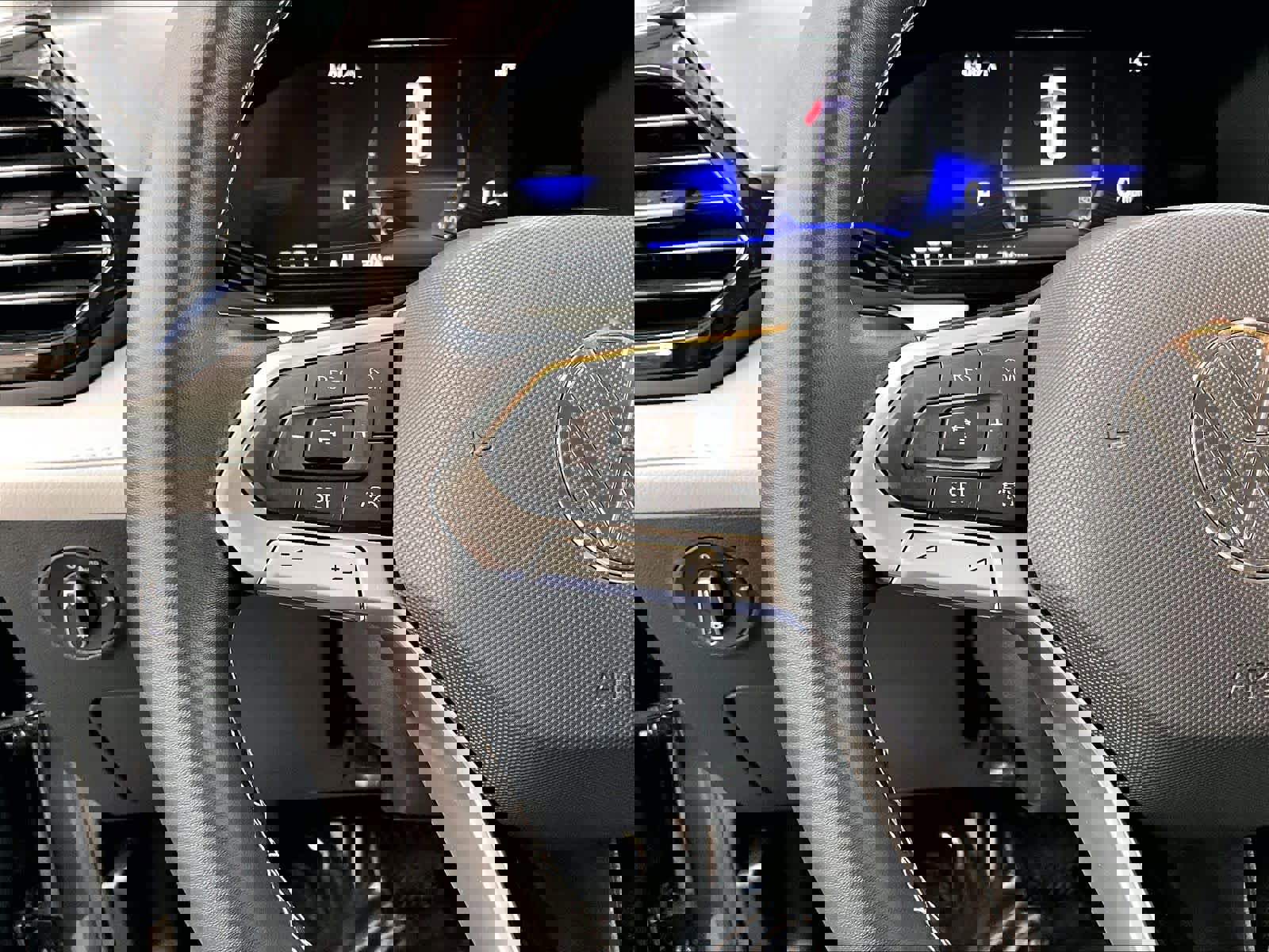 Used 2025 Volkswagen Taos S image 20