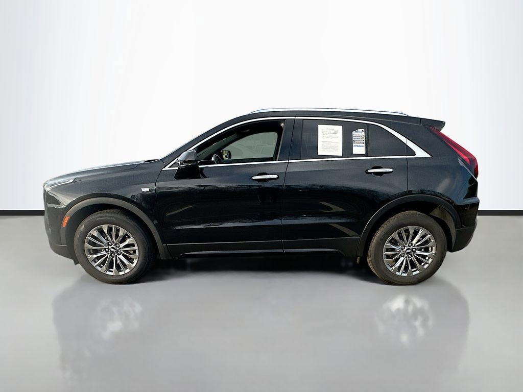 Used 2024 Cadillac XT4 Premium Luxury FWD image 4