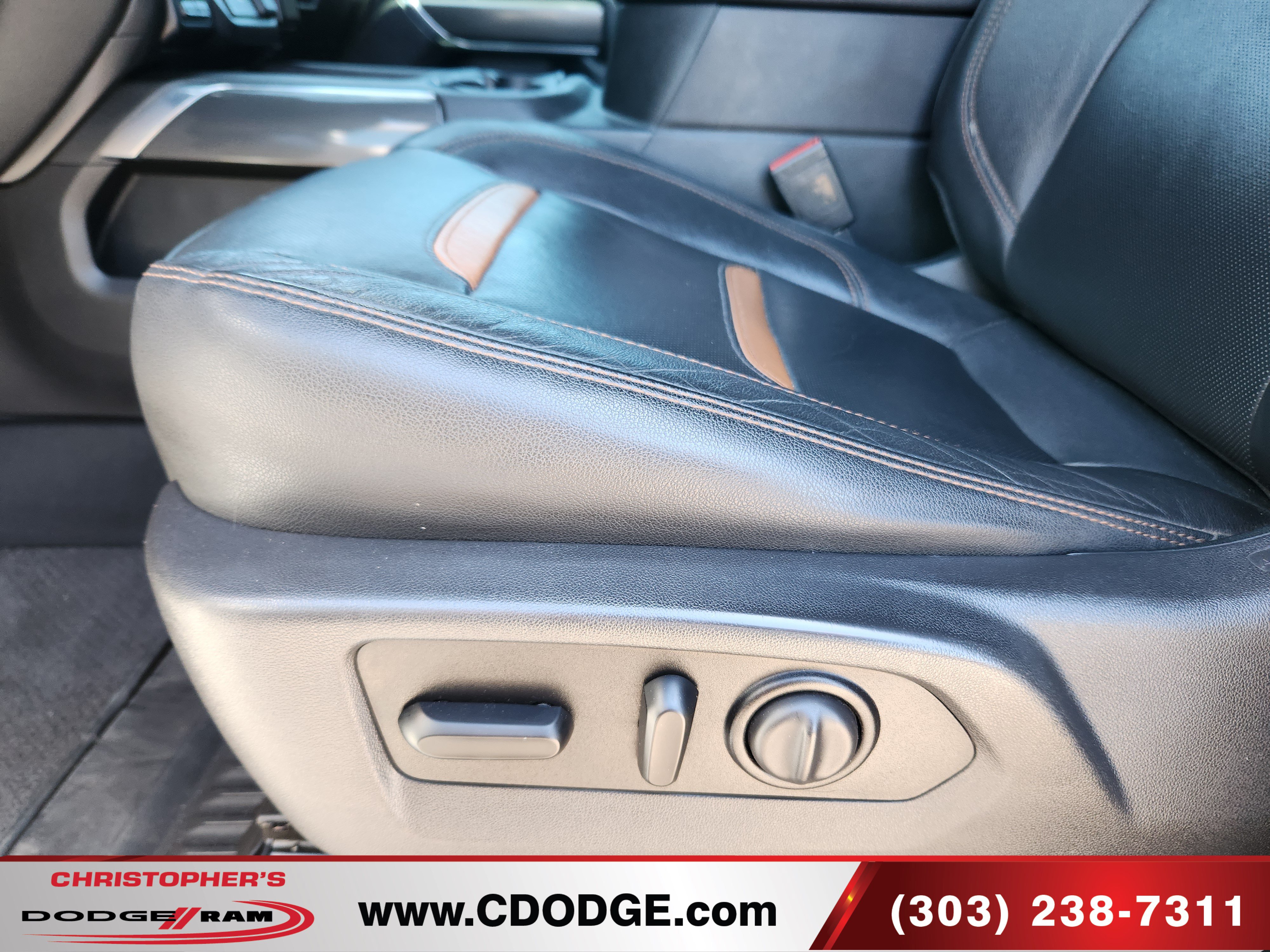 Used 2021 GMC Sierra 2500 AT4 AWD/4WD image 19