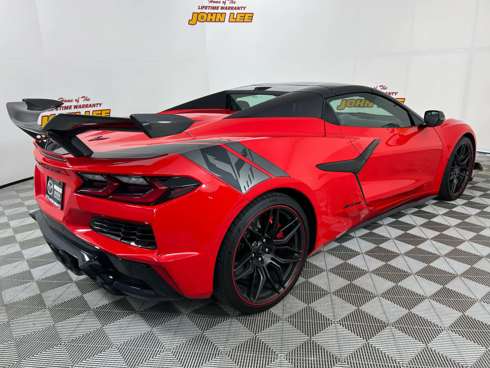 Used 2023 Chevrolet Corvette Z06 w/ Stealth Interior Trim Package image 5