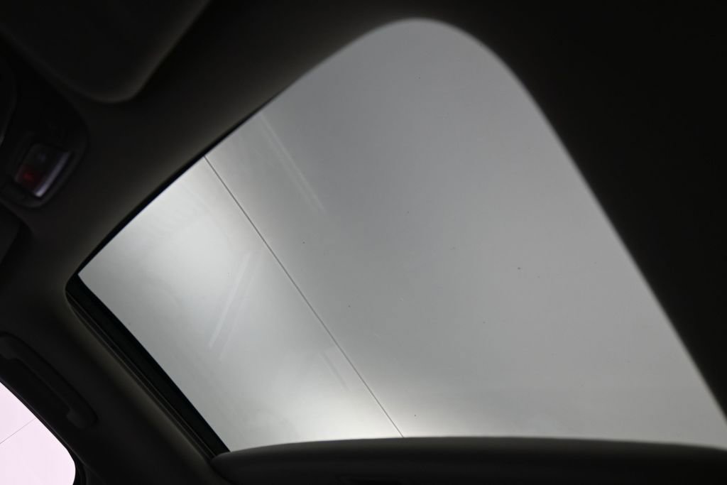 Used 2024 Kia Telluride S w/ S Sunroof Package FWD image 28