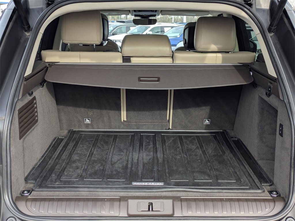 Used 2020 Land Rover Range Rover Sport HSE image 11