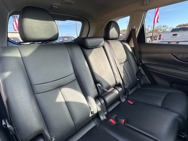 Used 2018 Nissan Rogue SL w/ Premium Package image 27