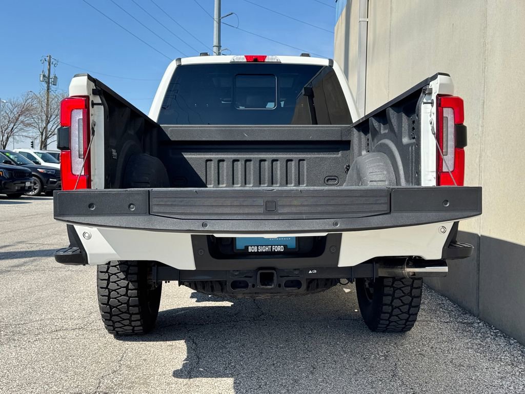 Used 2024 Ford F350 Platinum w/ Tremor Off-Road Package image 35