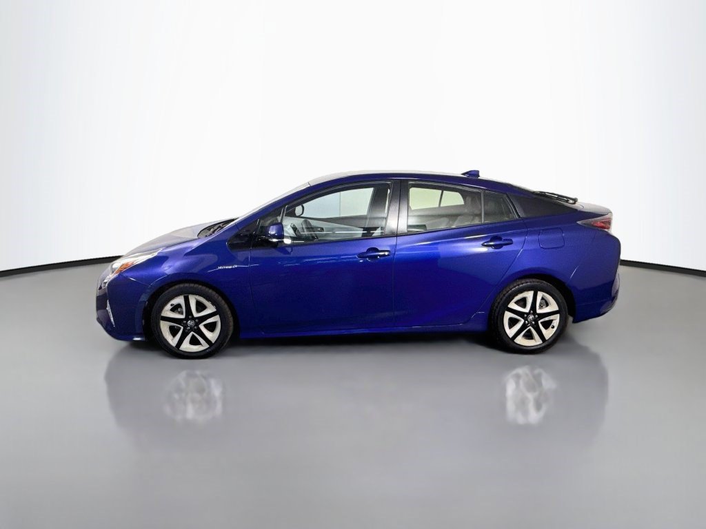Used 2016 Toyota Prius Four Touring FWD image 6