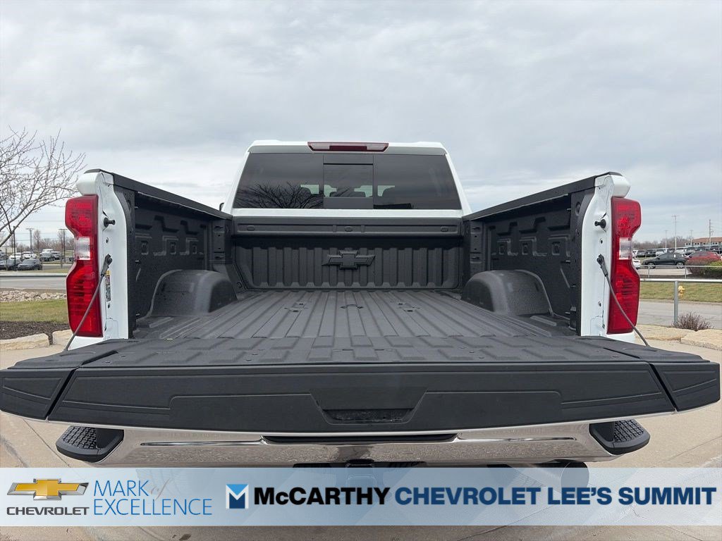 New 2026 Chevrolet Silverado 3500 LT AWD/4WD image 28