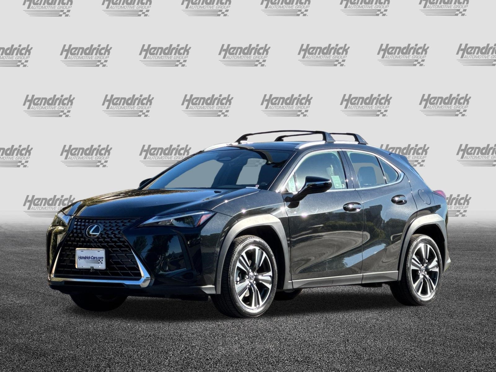 Certified 2025 Lexus UX 300h FWD w/ Accessory Package (Z2) image 9