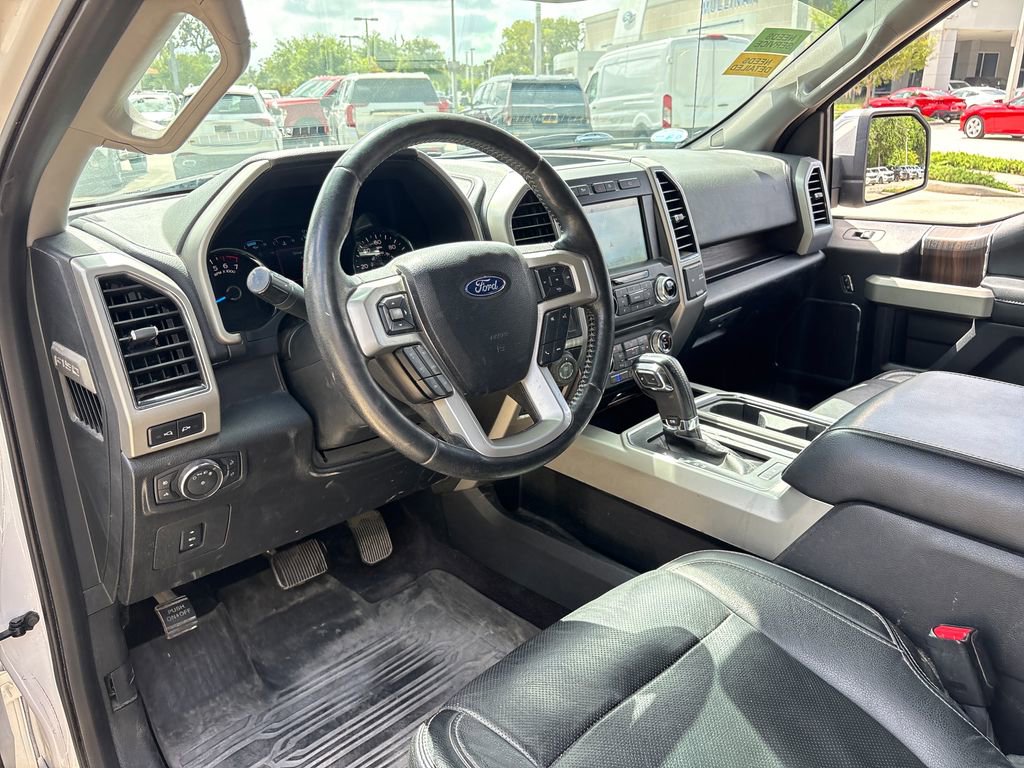 Used 2017 Ford F150 Lariat w/ Equipment Group 502A Luxury AWD/4WD image 6