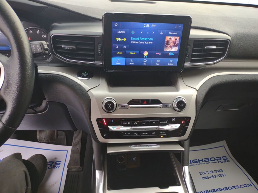 Used 2021 Ford Explorer XLT w/ Equipment Group 202A image 22