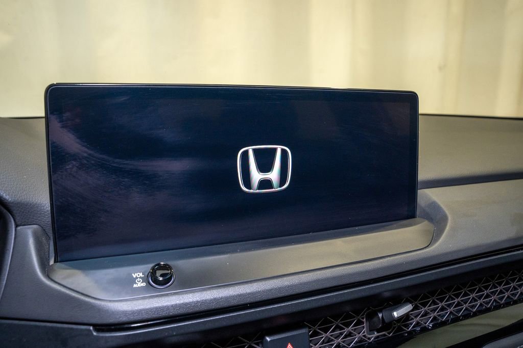 Used 2023 Honda Accord Sport image 12