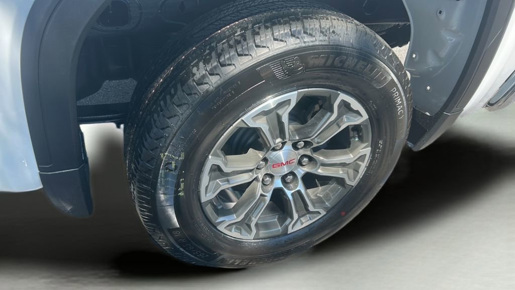 New 2026 GMC Sierra 1500 SLE image 10